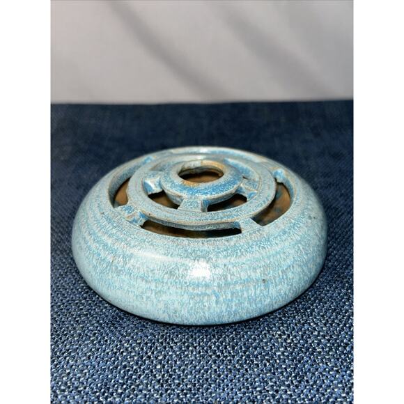 Studio Pottery 4" W 1.25" T 9 Hole Flower Frog Crystalline Glaze Turquoise - Picture 2 of 9